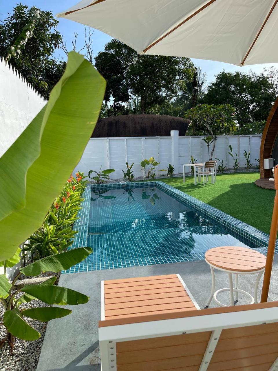 Found Mansion Hotel Pantai Cenang  Buitenkant foto
