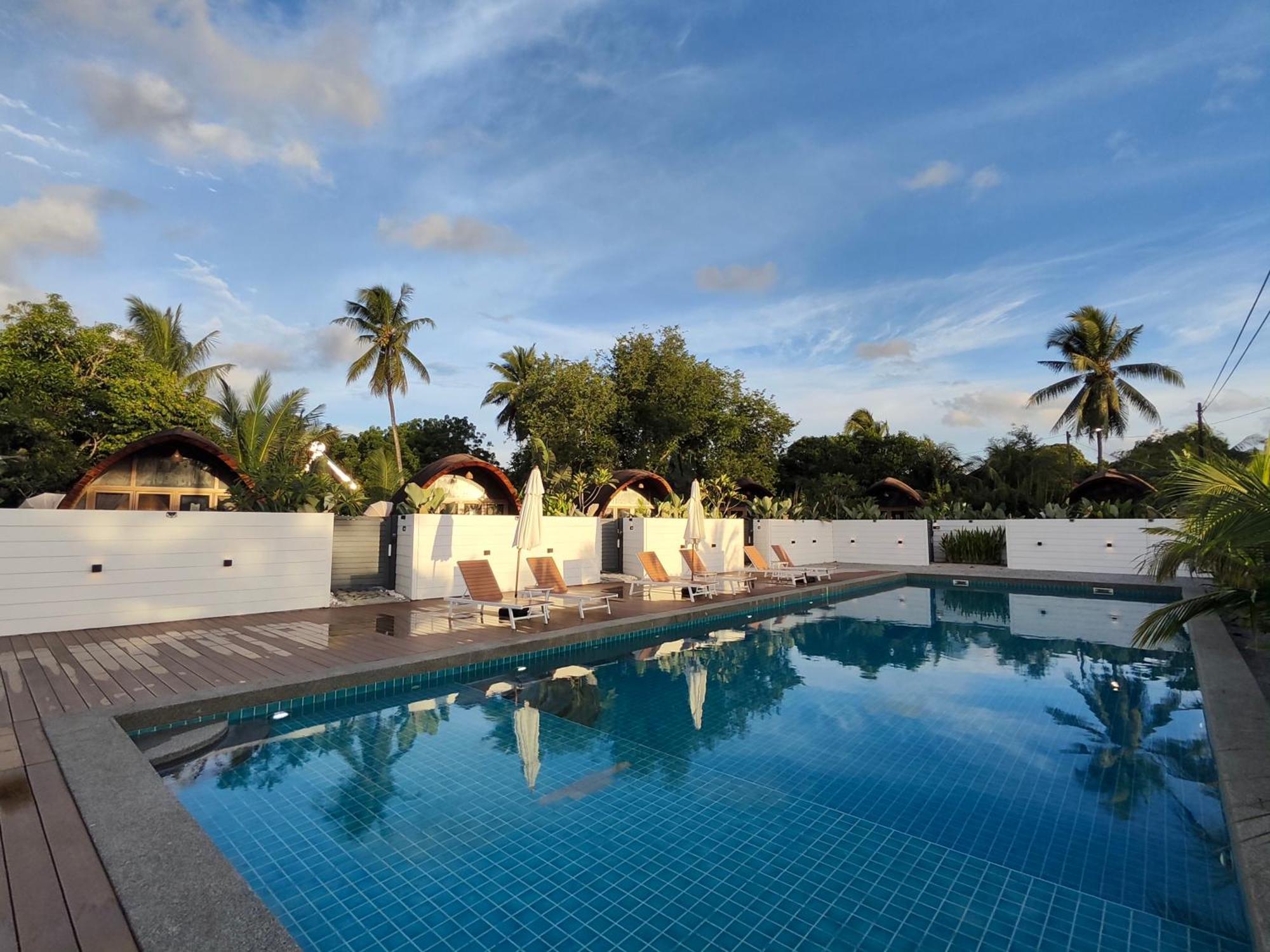 Found Mansion Hotel Pantai Cenang  Buitenkant foto