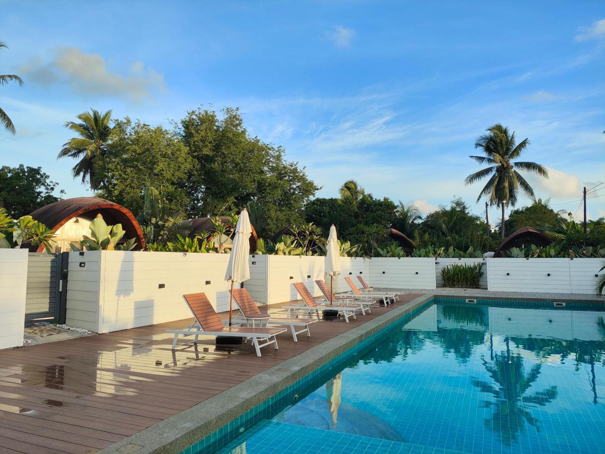 Found Mansion Hotel Pantai Cenang  Buitenkant foto