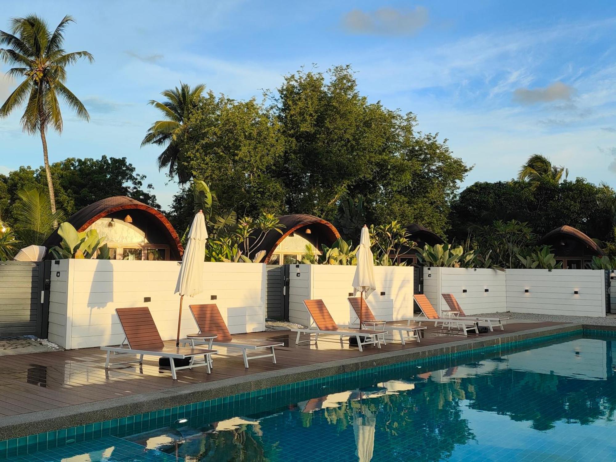 Found Mansion Hotel Pantai Cenang  Buitenkant foto